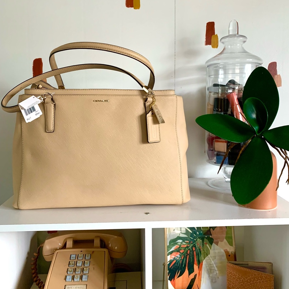 ‼️BRAND NEW‼️Coach Madison Christie Tan Carryall in Saffiano Leather
